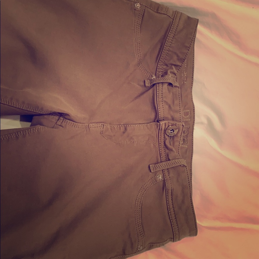 DL 1961 Tan solid fit jean